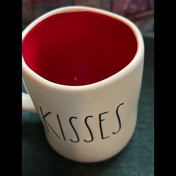 Rae Dunn Hugs Kisses Mug Double sided Coffee Mug Red Interior Valentine - Picture 1 of 6
